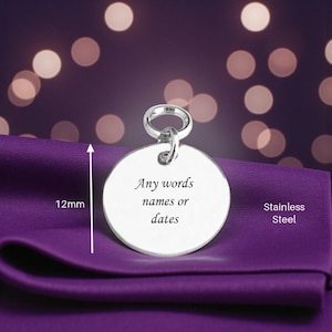 Charm redondo grabable, acero inoxidable, plata, 13 mm x 13 mm. Personalizable con cualquier grabado.