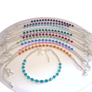 Pulseras de cuentas y piedras de nacimiento, cuentas y letras, dije inicial, regalo para hija, niñera, mamá, hermana, nieta, amiga especial, etc.