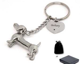 Dackel Schlüsselanhänger mit Gravur, personalisiertes Geschenk für Hundeliebhaber. Schlüsselanhänger mit Gravur.