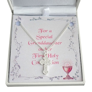 Collier première communion pour fille avec pendentif croix, carte postale pour fille, filleule, soeur, etc. Pendentif croix avec cristaux.