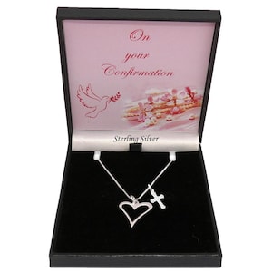 Regalo de Confirmación para Niñas, Collar con Cruz y Corazón en Plata de Ley 925. Ideal también para Mujeres.