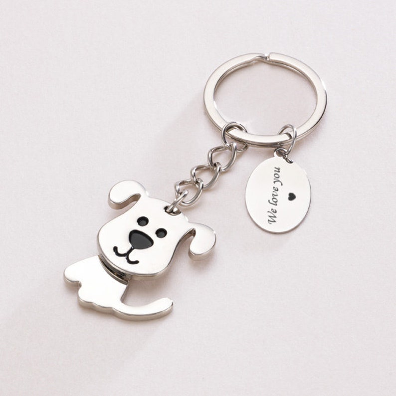 Engraved Dog Key Ring, Personalised Gift for Dog Lover. Keyring with Engraving. image 4