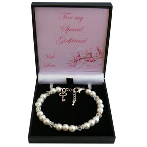 Valentines Gift, Romantic Bracelets, Pearls and Birthstones, Key Charm, Gift for Someone Special, Wife, Fiancée, Girlfriend...