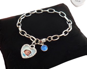 Wunderschönes Foto-Armband mit Geburtsstein-Kanal-Charm und personalisierter Gravur. Fotogeschenk für Mama, Tante, Kindermädchen usw