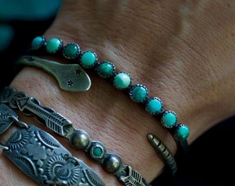 Vintage Zuni Snake Eye Turquoise Cuff Bracelet | Sterling Silver Stackable Row Cuff | Old Pawn Boho Jewelry | Southwest Heirloom Piece Vtg