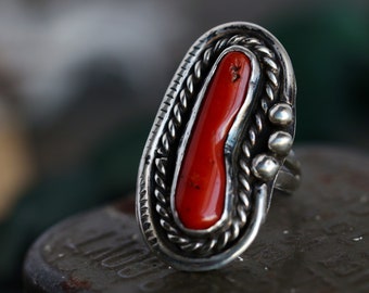 Vintage Large Navajo Red Coral Ring Vintage Red Coral Ring Sterling Silver Native American Elongated Coral southwestern Ring Sz 5.5