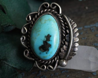 Vintage Navajo Turquoise Ring Kingman Turquoise Feather Ring Large Sterling Silver Turquoise Ring Native American Turquoise Ring Sz 5