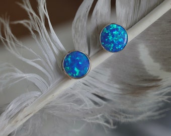 Vintage Blue Fire Opal Earrings Native American Modernist Navajo Opal Sterling Silver Silver Round Opal Post Earrings