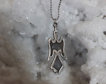 Vintage Native American Navajo Thunderbird pendant on 16” Sterling Necklace