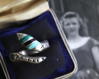 Vintage Sterling snake ring turquoise inlay Snake Ring Sterling Silver snake ring malachite heavy snake Ring onyx Southwestern Ring sz 9.5