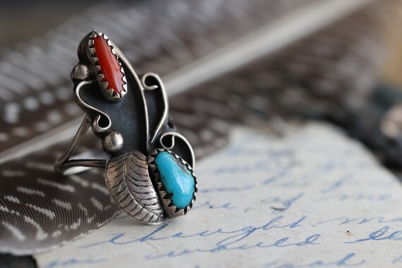 Vintage Navajo Turquoise + Coral Ring Native Amer… - image 3