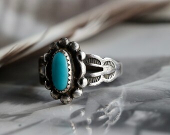 Vintage Turquoise Ring Old Pawn Fred Harvey Era Sterling Silver Native American Navajo Split Shank Bell Trading Turquoise Ring Sz 3.75
