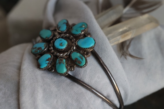 Vintage Navajo Turquoise Flower Cluster Cuff Brac… - image 3