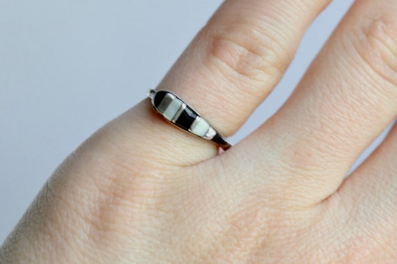 Vintage Zuni Multi Stone Inlay asymmetrical Ring … - image 2