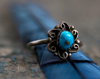 Turquoise Ring Vintage Navajo Turquoise Ring 925 Sterling Silver turquoise Ring Native American Turquoise Ring turquoise flower ring