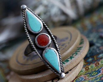 Vintage Zuni Turquoise and Coral Flush inlay double teardrop ring southwestern sterling silver Native American elongated ring sz 4