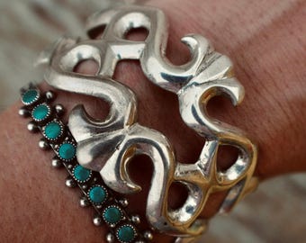 Vintage Native American Sandcast HEAVY Old Pawn Vintage Navajo  Sterling Silver Cuff Bracelet