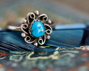 Turquoise Ring Vintage Navajo Turquoise Ring 925 Sterling Silver turquoise Ring Native American Turquoise Ring turquoise flower ring