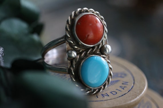 Old Pawn Navajo Turquoise Coral ring Double stone… - image 9