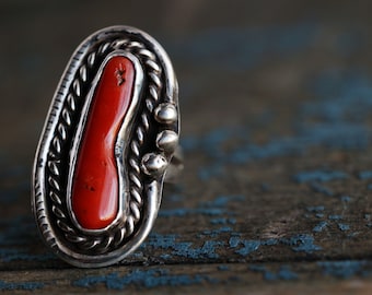 Vintage Large Navajo Red Coral Ring Vintage Red Coral Ring Sterling Silver Native American Elongated Coral southwestern Ring Sz 5.5