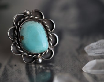Vintage Navajo Turquoise Ring Sterling Silver Native American Turquoise Silver Beaded Nevada Turquoise Flower Ring Southwestern Ring sz 5