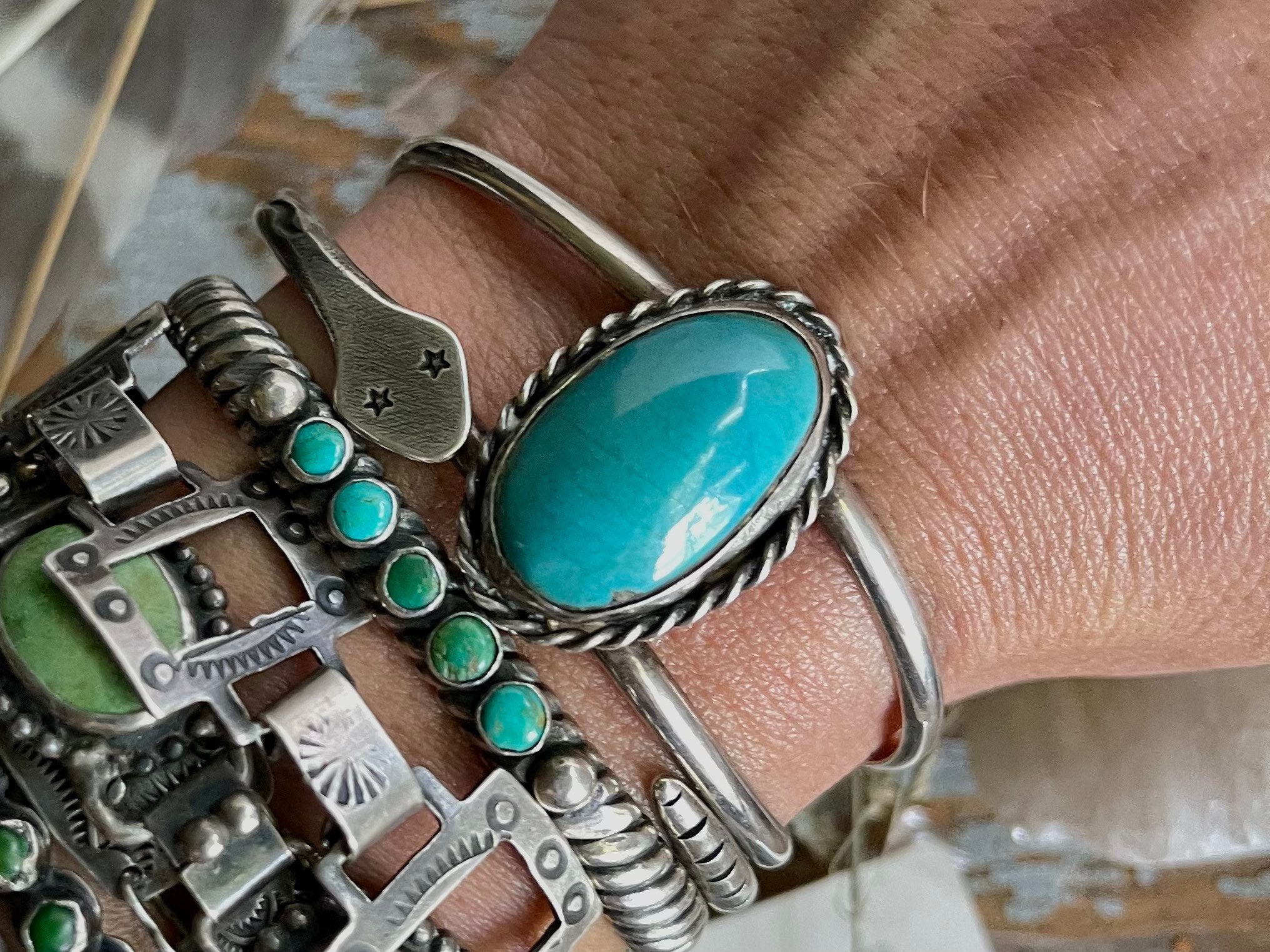 Vintage Navajo Bracelet- Green Turquoise Native American Sterling Silver Vintage Navajo Bracelet- Green Turquoise Native American Sterling Silver