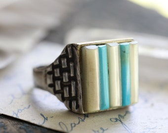 Old Pawn Heavy Zuni Turquoise mother of pearl  Cobblestone Channel inlay Native American Vintage Turquoise Mens Sterling Silver sz 12