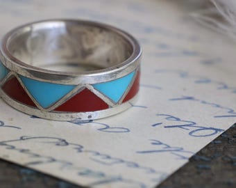 Vintage Zuni Turquoise and coral inlay ring chevron flush inlay ring Coral turquoise Channel inlay southwestern Native American Ring
