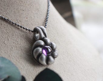 Beautiful Sterling Silver Amethyst Flower Pendant on 14” Choker Necklace Purple Gemstone Birthstone Vachi Necklace