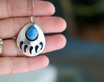 Vintage Navajo Necklace | Sterling Silver Bear Paw Pendant | Shadowbox Design | Denim Lapis Cabochon | Native American Southwest Jewelry