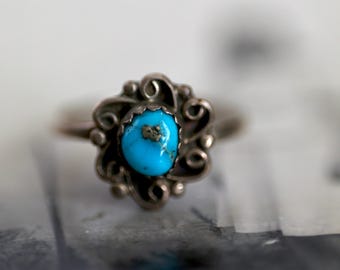 Turquoise Ring Vintage Navajo Turquoise Ring 925 Sterling Silver turquoise Ring Native American Turquoise Ring turquoise flower ring
