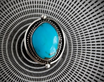 Vintage Navajo Kingman Turquoise Ring Large Sterling Silver Round Big Turquoise Ring Native American Twisted Rope Turquoise Ring Sz 4.5