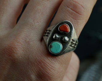 Vintage Navajo Turquoise + Coral Old Pawn Ring Native American Sterling Silver double stone Mens Sterling silver Heavy Biker Ring Sz 10.5