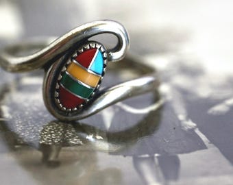 Vintage Multicolor ring Sterling Silver multi stone inlay ring Southwestern multi color multi stone inlay Swirl Ring