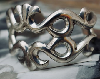 Vintage Native American Sandcast HEAVY Old Pawn Vintage Navajo  Sterling Silver Cuff Bracelet