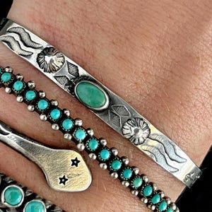 Vintage Fred Harvey Era Navajo Sterling Silver Arrow Cuff Bracelet w/ Cerrillos Turquoise | Petite Women’s or Child Size Native Jewelry