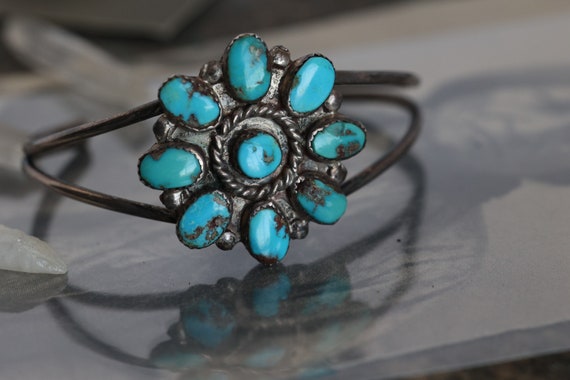 Vintage Navajo Turquoise Flower Cluster Cuff Brac… - image 2