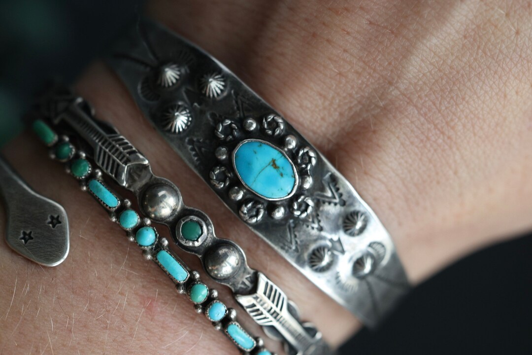 Vintage Old Pawn Fred Harvey Era Turquoise Stamped Repousse Cuff Early ...