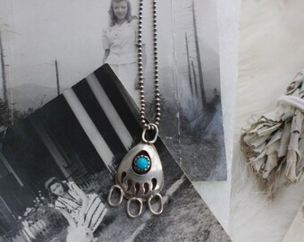 Vintage Navajo Turquoise Shadowbox bear Paw Pendant Sterling Silver Native American Southwestern Turquoise on 16” Sterling Necklace