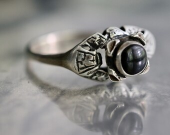 Vintage Art Deco Onyx Ring Sterling Silver Onyx Ring Vtg Native american Black Onyx Ring art decco nouveau black onyx scroll ring Sz 6.25