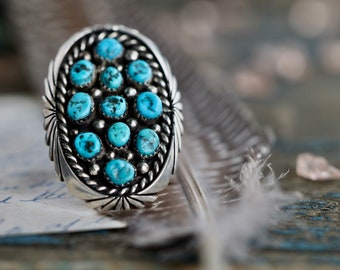 Vintage HUGE Navajo Turquoise Cluster Ring Kingman turquoise Petit point ring Turquoise Ring Southwestern Sterling Silver Native American