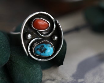 Old Pawn Navajo Turquoise & Coral ring Yin Yang Shadowbox ring Vintage Native American Sterling Silver oxblood coral turquoise Ring 7.5