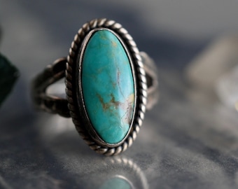 RINGS (Size 4-)