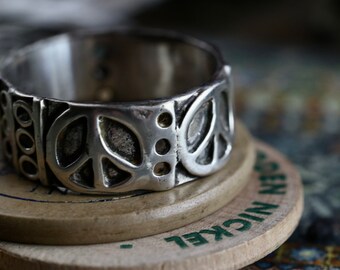 Vintage TAXCO Sterling Wide Band peace sign ring mens Aztec ring old pawn sterling silver Mayan ring heavy wide band carved peace band ring