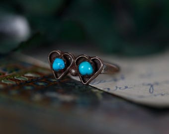 Vintage Zuni Shadowbox Heart Ring | Snake Eye Petit Point Turquoise | 1940s Sterling Silver Old Pawn Native American Ring Sz 6.75