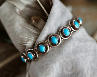 Vintage Turquoise cuff bracelet Navajo turquoise row cuff 7 stone Sterling Silver Native American turquoise Cuff Bracelet modernist row cuff
