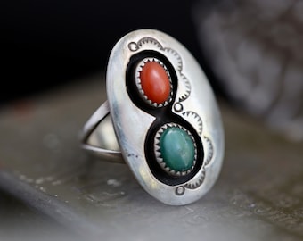 Vintage Navajo Turquoise coral Shadowbox Ring Native American Sterling Silver Double stone turquoise hand stamped puffy Shadowbox ring 7.5