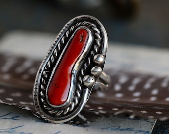 Vintage Large Navajo Red Coral Ring Vintage Red Coral Ring Sterling Silver Native American Elongated Coral southwestern Ring Sz 5.5