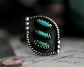 Vintage Zuni Needlepoint Turquoise Shadowbox Ring Native American Sterling Silver Zuni 40s Petit point Turquoise Cluster Ring