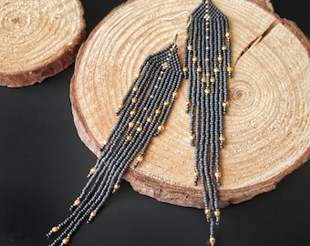 Pendientes Celestial Fringe con cuentas de semillas, Colección Celestial